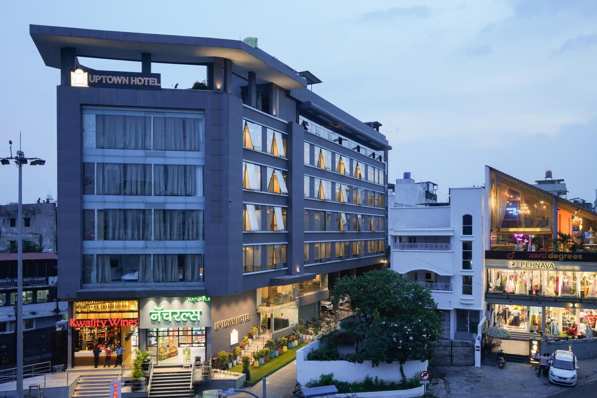 Uptown Hotel Nagpur Extérieur photo